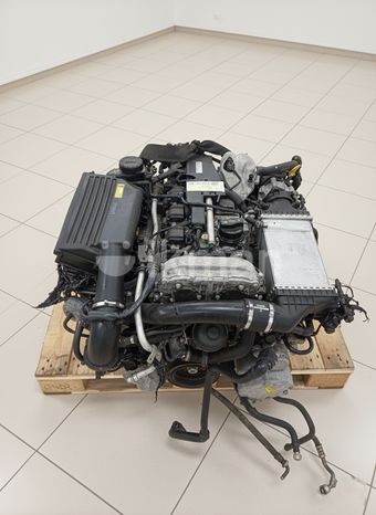 Mercedes Benz W205 Engine C350E